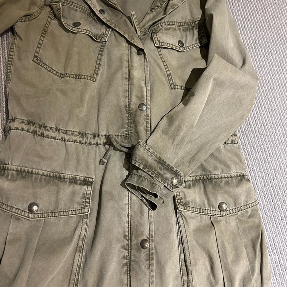 Aritzia Talula Army Green Trooper Jacket - Picture 2 of 5